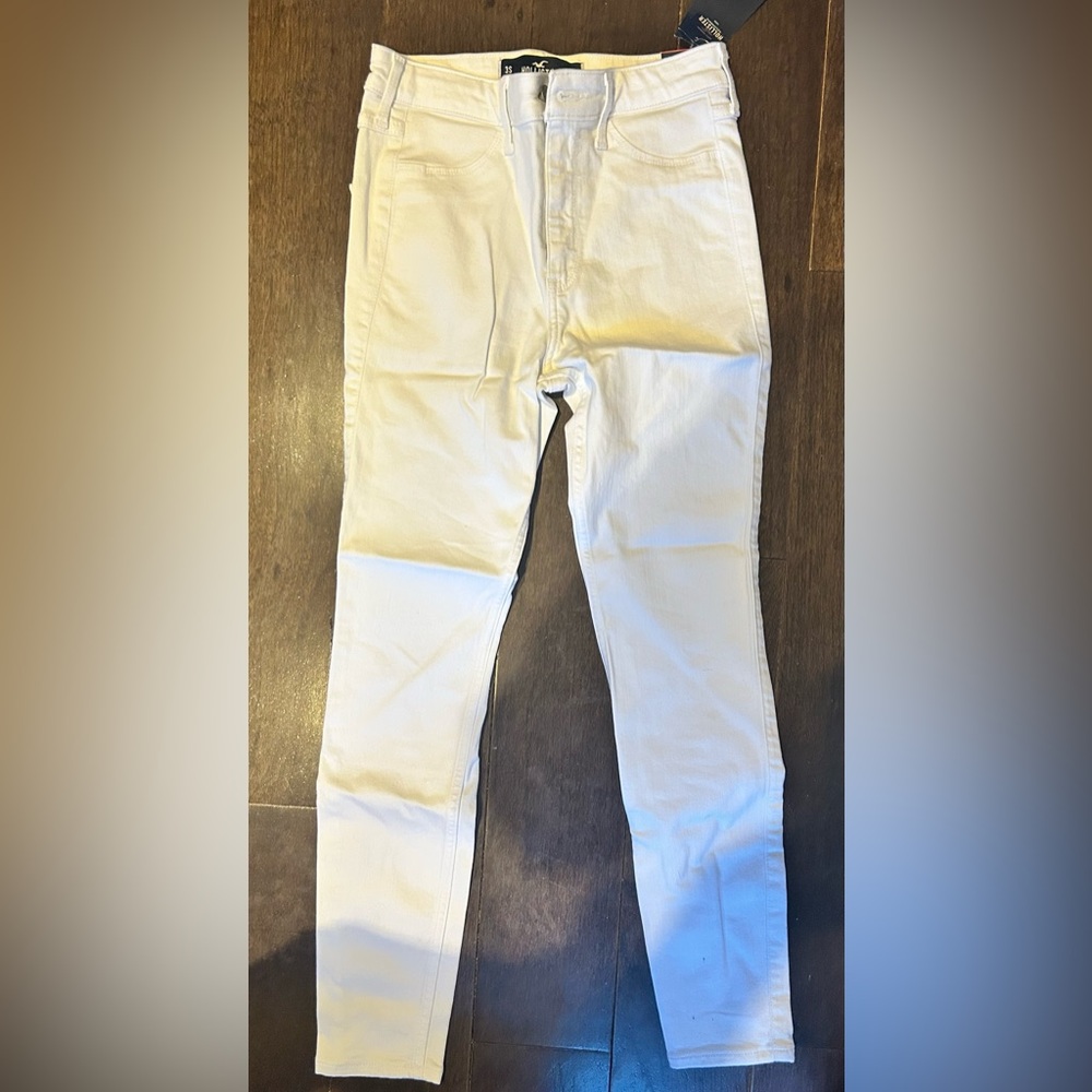 Girls NWT Hollister Skinny Jeans - Size 3S